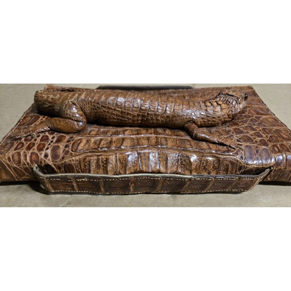 Vintage 1940's‎ Taxidermy Full Body Baby Alligator Handbag Clutch Purse - Picture 8 of 14
